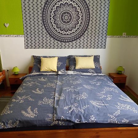Gabor Vendeghaz Apartment Eger Ngoại thất bức ảnh